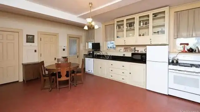 В Детройте продают бывший дом Генри Форда