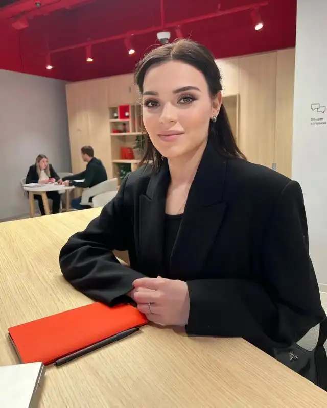 Аделина Сотникова - звезда фигурного катания, которая так и не вернулась на лед после побед