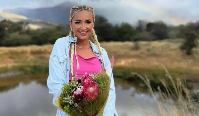 Ольга Бузова обнажилась в Африке и назвала сумму, которую тратит на рестораны в месяц