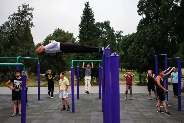 "Эстетика улиц": подборка крутых снимков от фотографа-путешественника Мацея Даковича