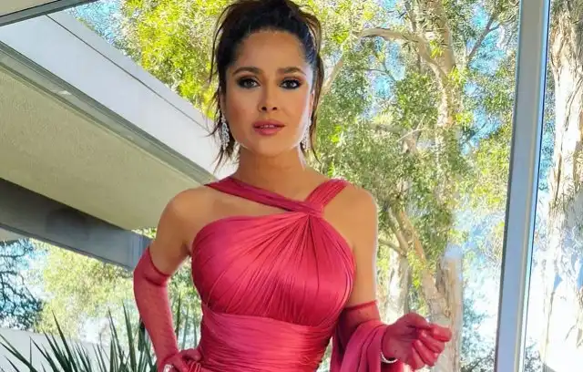 Сальма Хайек: актриса отмечает 56-летие, а мы любуемся ее красотой