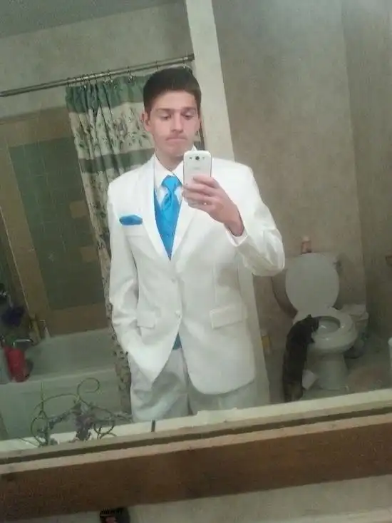 25 смешных селфи, которые сделаны как-то не вовремя