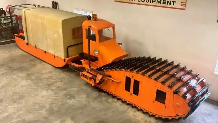Monarch Sno-Motor: самый странный снегоход в мире