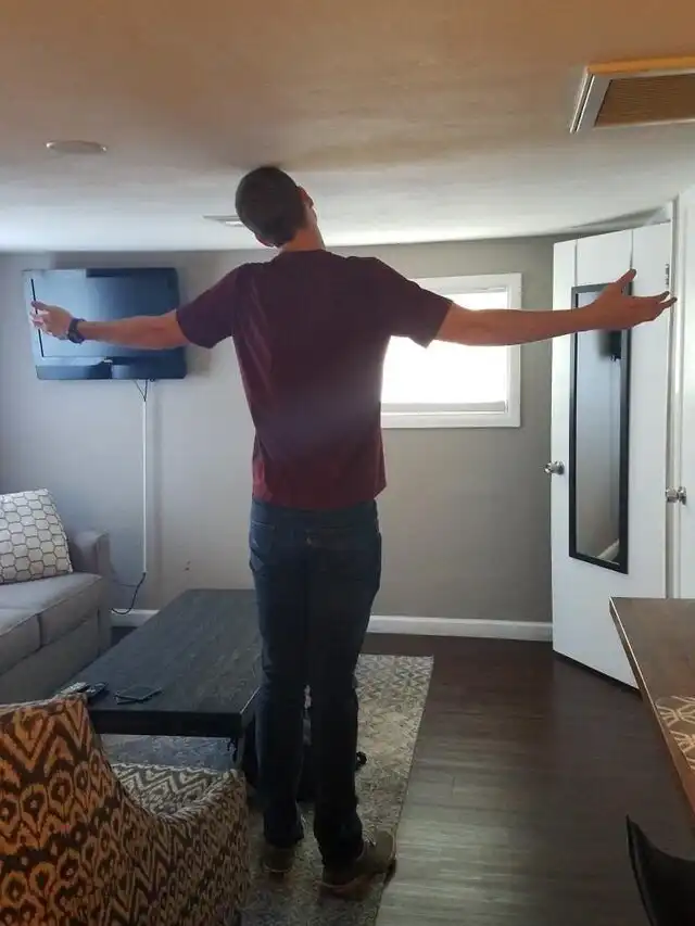 25 фотографий, доказывающих, что мир создан не для высоких людей