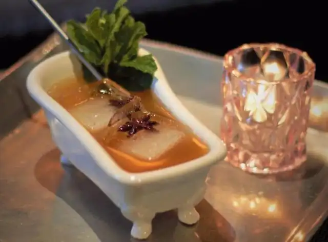 Странная подача блюд в кафе и ресторанах