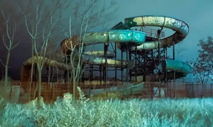 16 навсегда покинутых людьми мест, которые выглядят жутковато