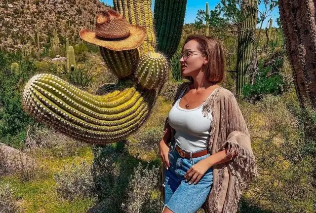 Анфиса Чехова отмечает 45-летие: как сейчас выглядит легендарная телеведущая?