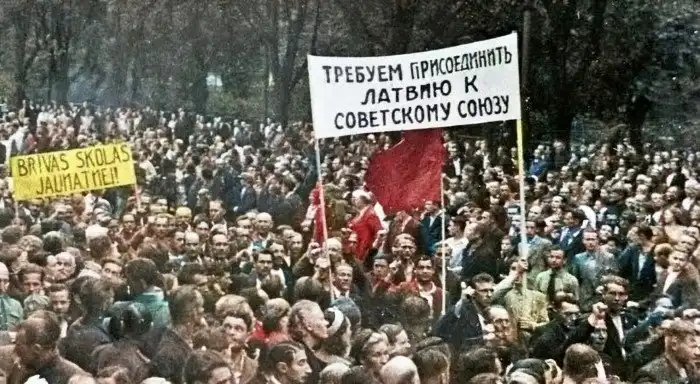 Почему прибалты так ненавидят русских? Объясняю причины