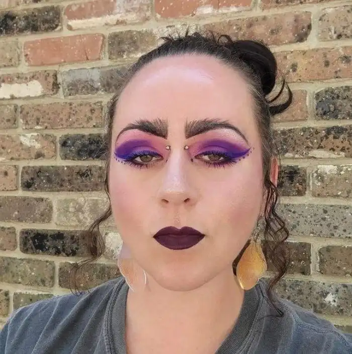 17 доказательств, что трендовые брови не всегда украшают