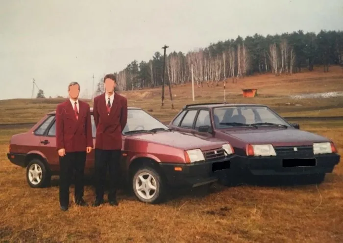 Как в 90-е годы российский автопром выдержал конкуренцию с иномарками