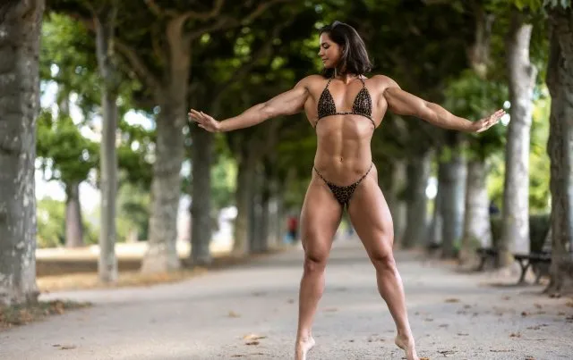 Владислава Галаган - та самая бодибилдерша, которая взбудоражила соцсети