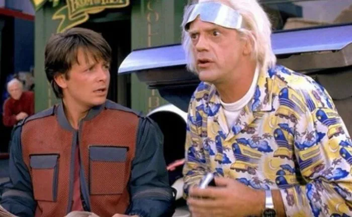 Интересные факты и кадры со съемок фильма "Назад в будущее 2", которые многие не видели