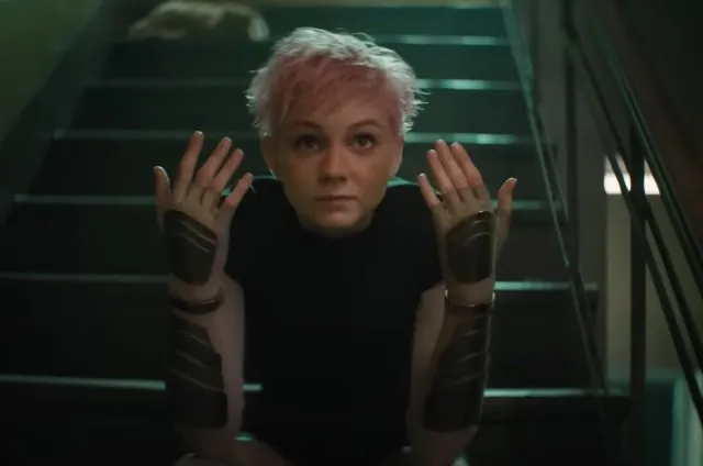 Кто сыграл новую Алису Селезневу в фильма "Сто лет тому вперед" - смотрим на Дарью Верещагину