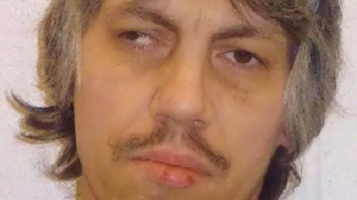 30 тысяч лет и 40 пожизненных: 5 предельно больших сроков, на которые осуждали заключенных