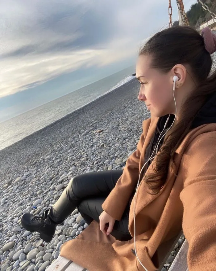 Кто-то в трусах, кто-то в шапке: апрельский Сочи наглядно