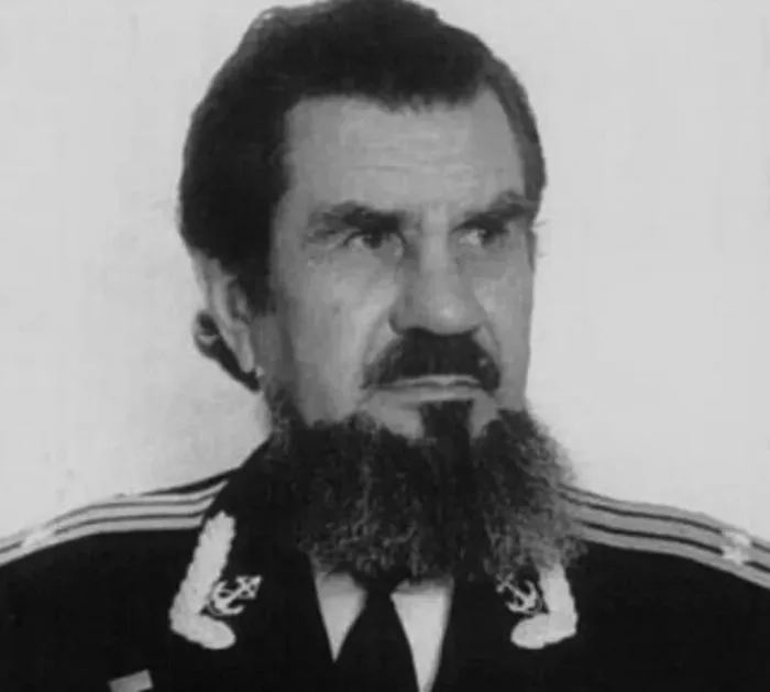 Как взять в плен 3500 солдат если у тебя всего 140 бойцов. История легендарного морпеха Виктора Леонова