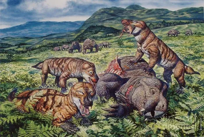 Циногнат: Полу-пёс, полу-ящер. Этот массивный хищник стал переходным звеном от «ящероподобных» к млекопитающим