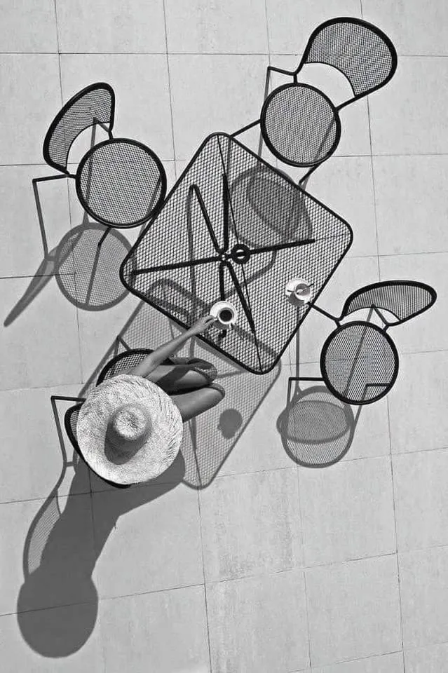 Приятно Найти в Кармане 100 Евро. И Это Я Работаю В Гардеробе Первый День... КОРОЧЕ, всё вперемешку.