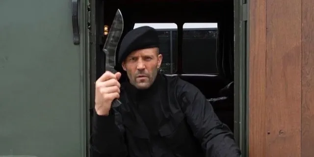 Русские снова пишут Джейсону Стэйтему из-за новых кадров фильма «Неудержимые 4»