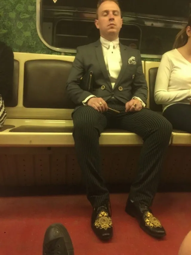 Свежая порция "модников" из российского метрополитена