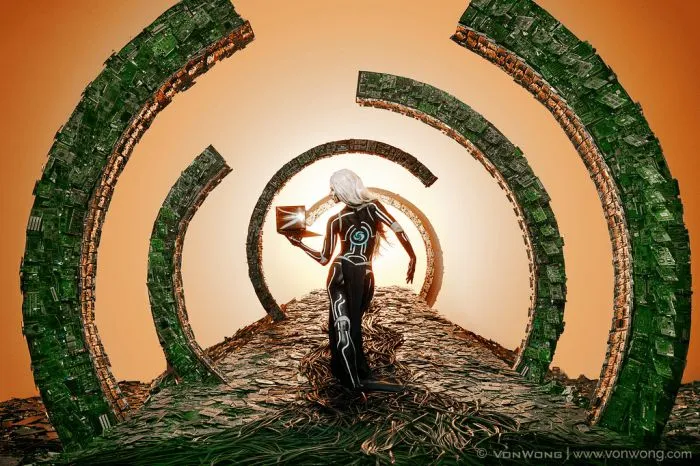 Фотограф показал обратную сторону эффектных и масштабных фотоинсталляций