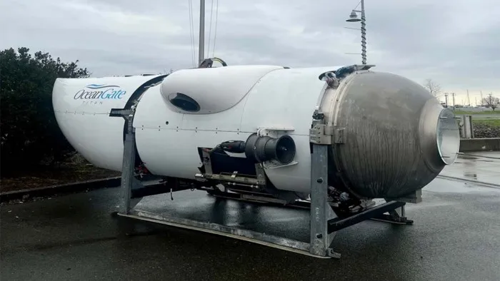 Транскрипт переговоров утонувшего батискафа и несколько фотографий