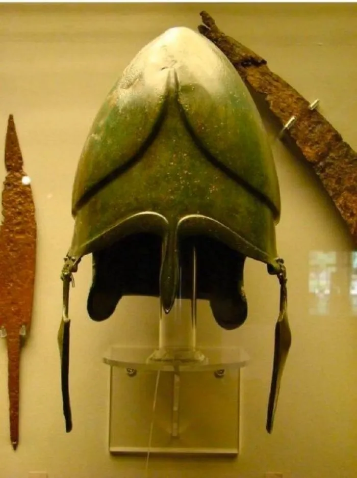 12 впечатляющих исторических артефактов