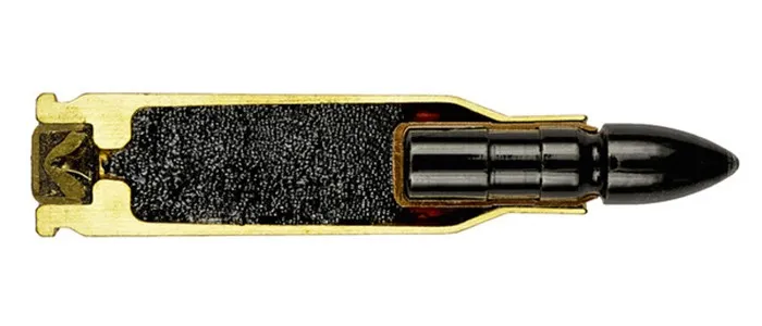 17 фотографий разрезанных патронов