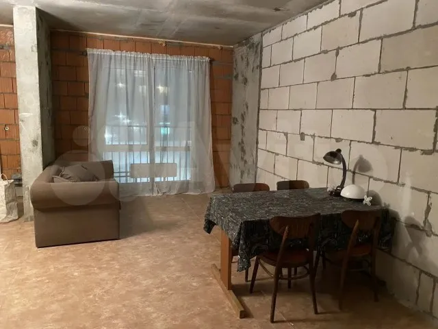 Сдается квартира в Москве, требует небольшого, буквально "косметического" ремонта