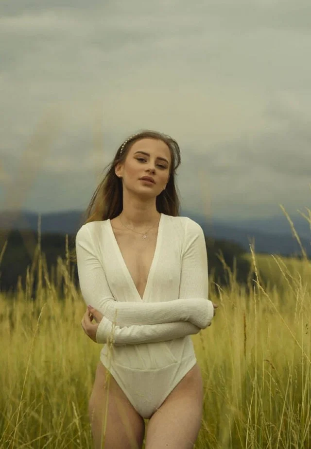 Девчата для тонуса