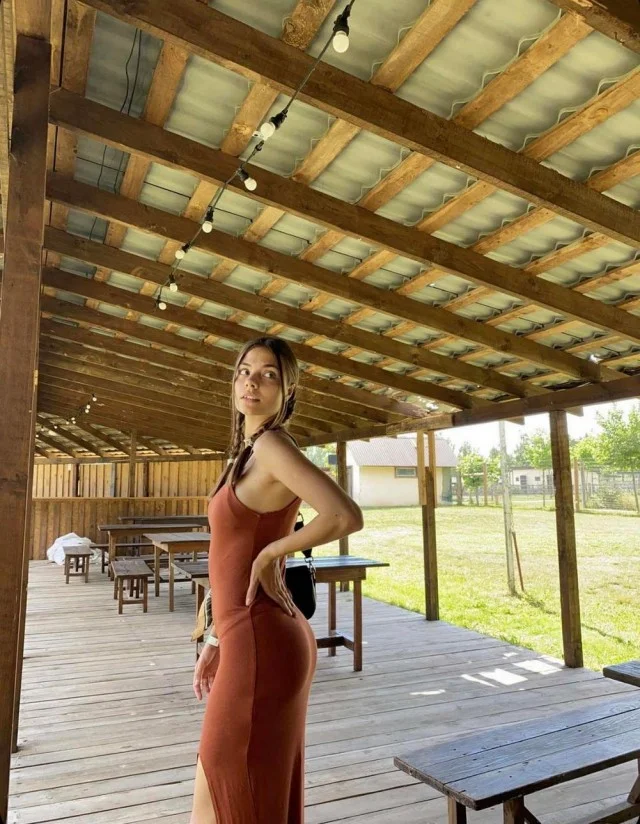 Симпатичные девушки из Сети