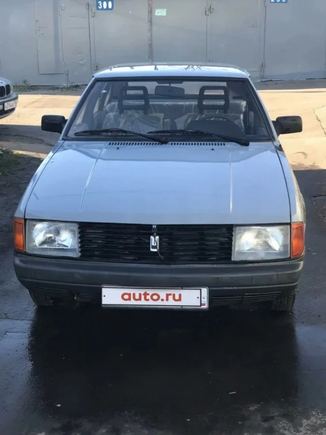 Москвич-2141 после 33 лет в гараже нашел нового хозяина