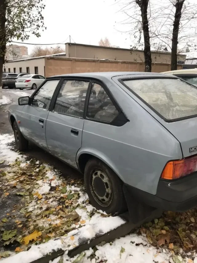 Москвич-2141 после 33 лет в гараже нашел нового хозяина