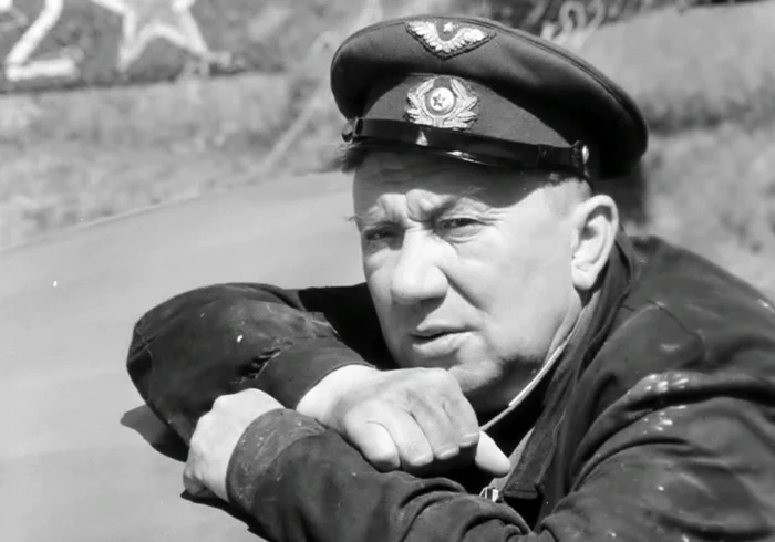 Легенда в бою: ас рукопашной схватки и двукратный кавалер Ордена Славы