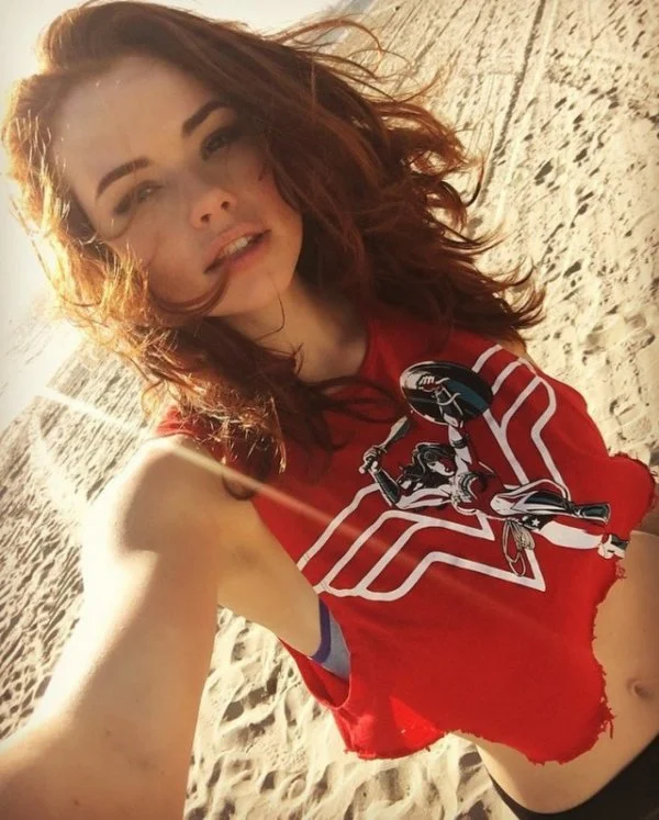 Девчата для тонуса