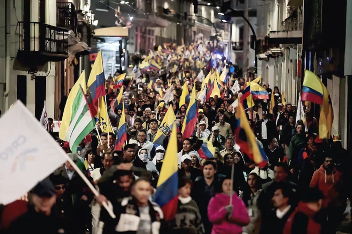 Вихрь перемен: простое понимание причин постоянных кризисов в Латинской Америке