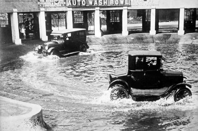 Прошлое в чистоте: как проходила мойка автомобилей