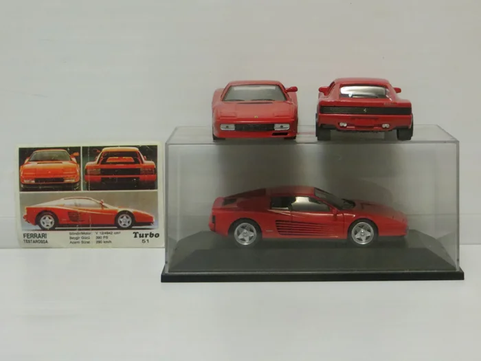 Вкладыши из жевачки Turbo 1:43