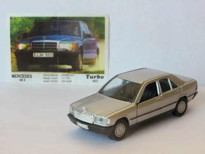 Вкладыши из жевачки Turbo 1:43