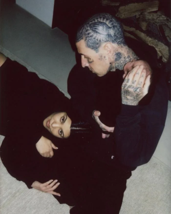 Знаменитые пары, которые встречают родительский путь в 2023 году