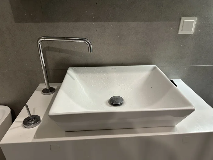 Забавные противоречия: когда дизайн и здравый смысл идут разными путями