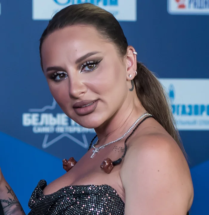 Скрытая сторона звезды: таинственные и интересные факты о Анне Asti