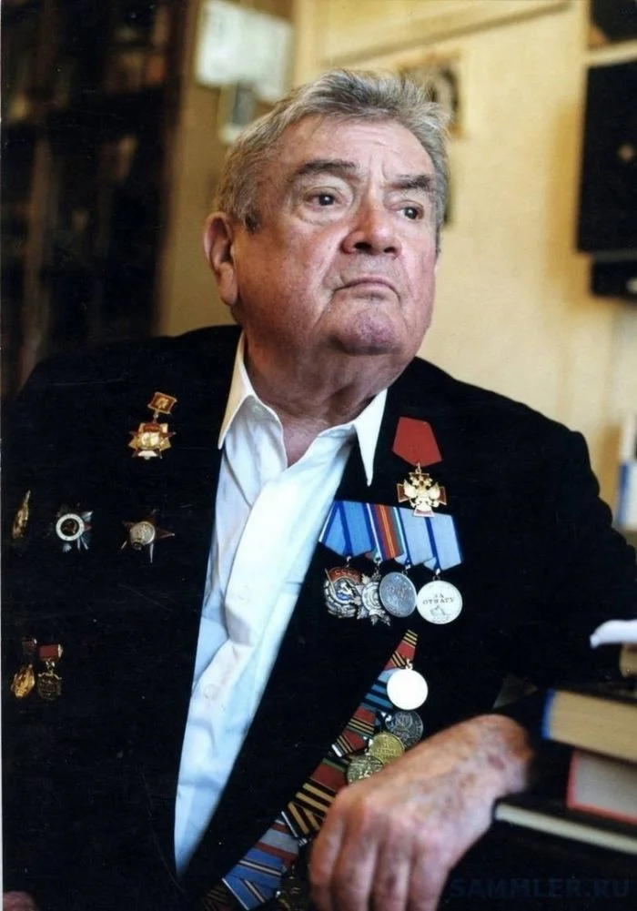 Сквозь объектив: снимки известных личностей