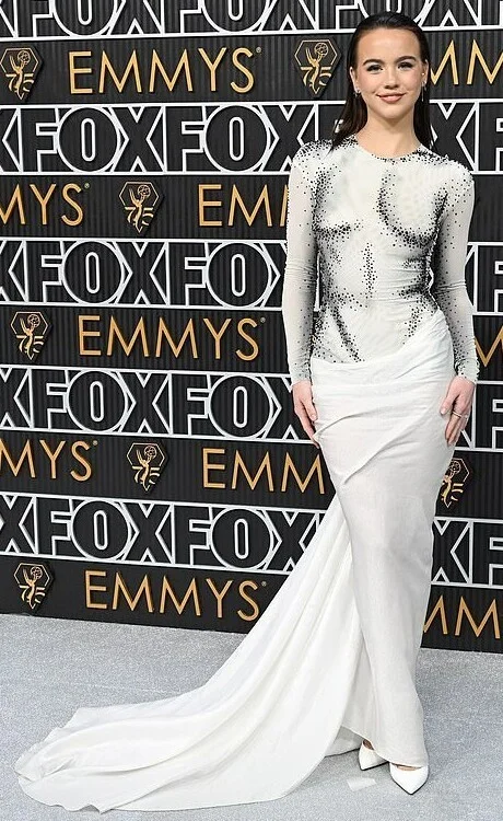 Звездные паттерны: худшие образы зарубежных знаменитостей на премии "Эмми"