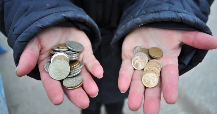 Загадка низкой оплаты труда: Почему люди не готовы работать за 20 тысяч? Анализ с примерами и цифрами