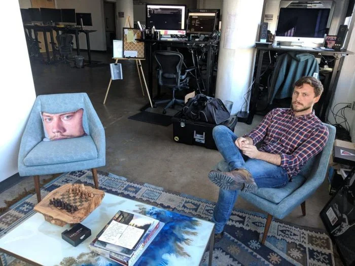 Офисные забавы: 16 примеров, демонстрирующих, как веселые коллеги делают рабочее место приятнее