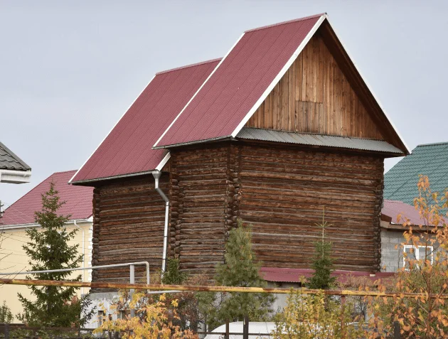 Каркасный шалаш Нуф-Нуфа стоит дороже кирпичного коттеджа