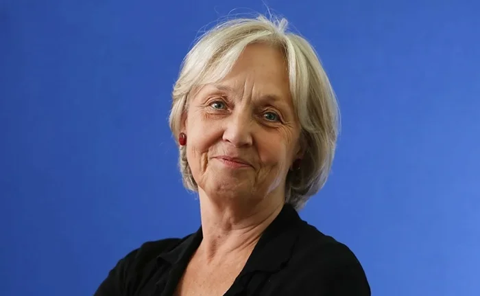 От сценария до экрана: интересные факты о съемках и создании фильма "Миссис Даутфайр"