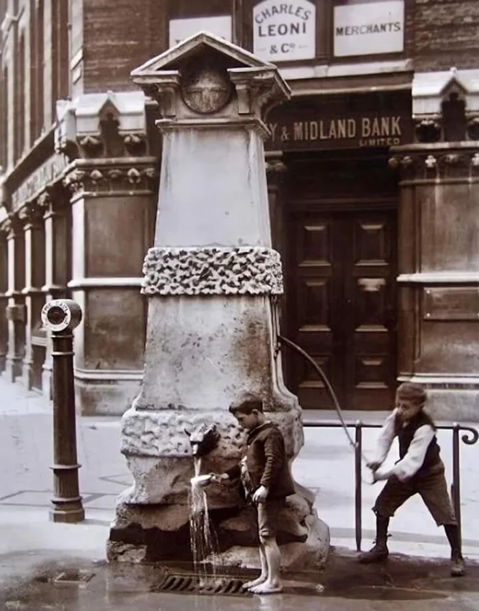 Темные воды Лондона: тайна зловещего «Насоса смерти»