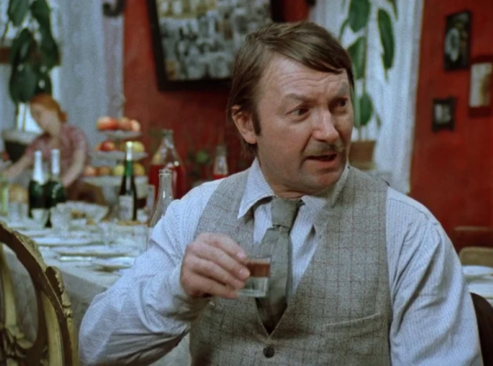 - Сыграть пьяного в фильме сможет только трезвенник